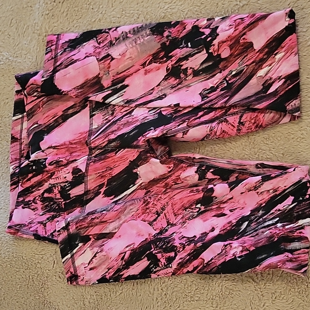 Lululemon wunder trains